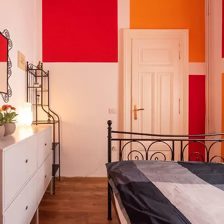 ホステル フルクサス リュブリャナ